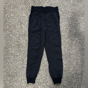 Lululemon dance studio mid-rise jogger
